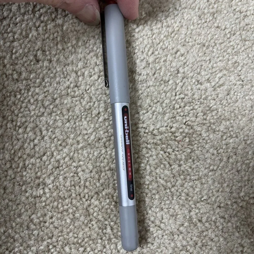 Leather Notebook Portfolio Organizer with Zipper, Calculator, Rollerball Pen‎